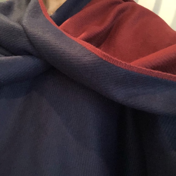 Reversible Poncho - Picture 3 of 3